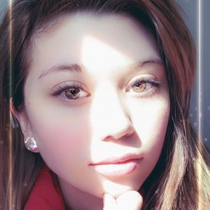 Meet your Posher, Marissa